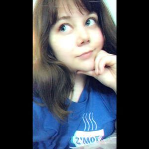 Meet your Posher, Halli